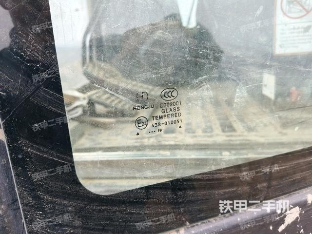 駕駛室左前45度（駕駛室部分）