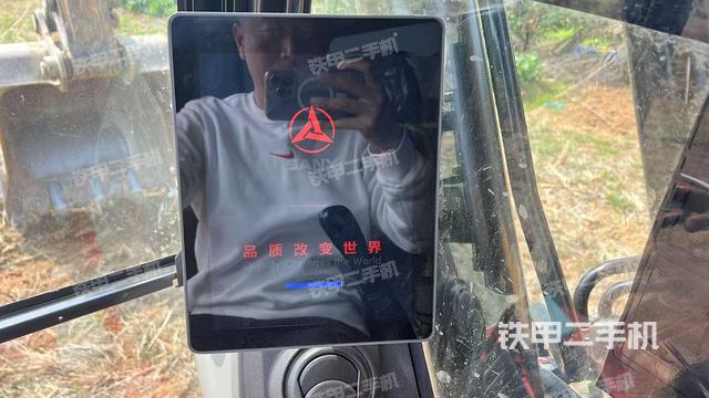 顯示屏?（駕駛室部分）