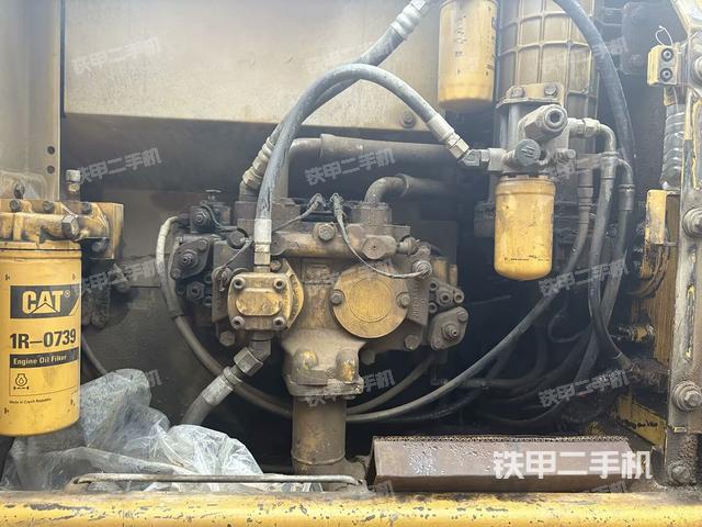 電瓶(大件艙室) 電瓶(大件艙室)