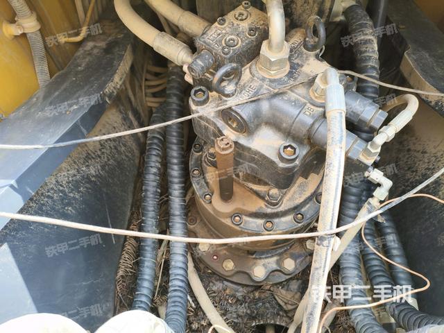 回轉(zhuǎn)馬達(dá)（上車部件）