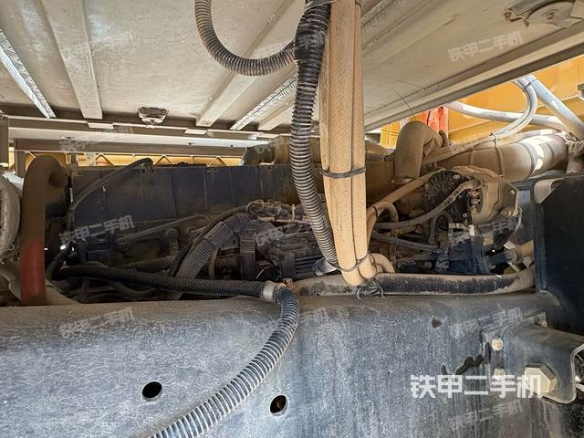 發(fā)動機(jī)（汽車起重機(jī)關(guān)鍵部件）