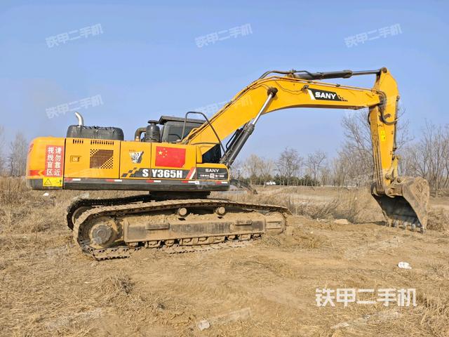 整機右后45°(整機外觀) 整機右后45°(整機外觀)