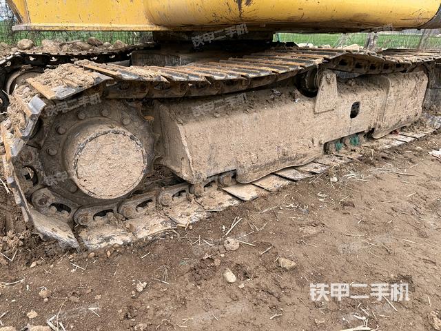 單側(cè)履帶整體（整機(jī)外觀）