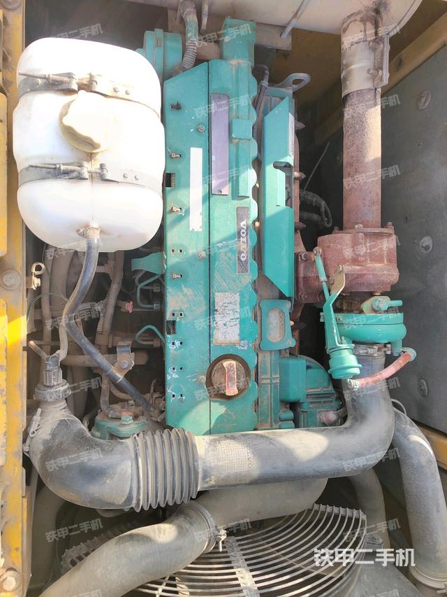 發(fā)動機整體俯視（整機外觀）