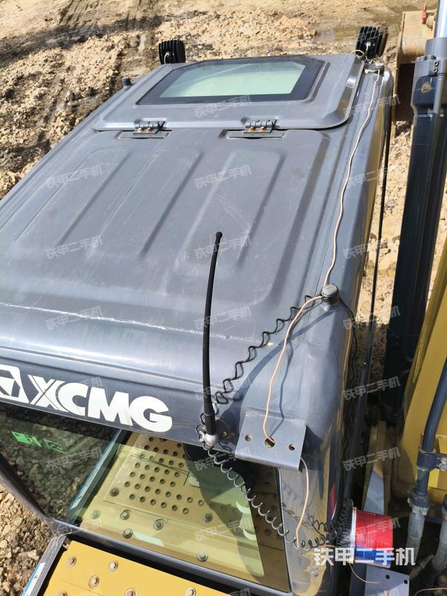 駕駛室頂部俯視（上車部件）