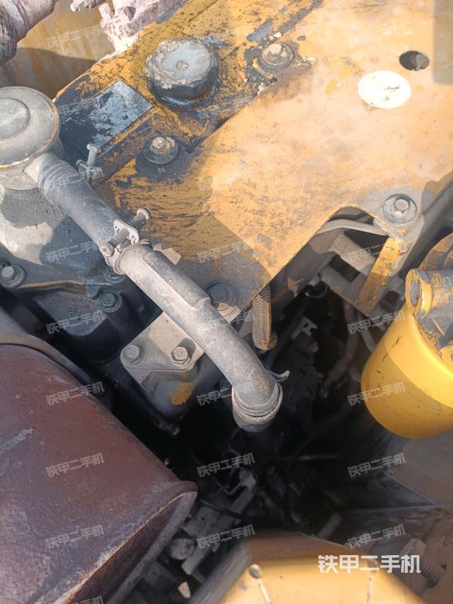 氣門室蓋螺絲特寫（上車部件）