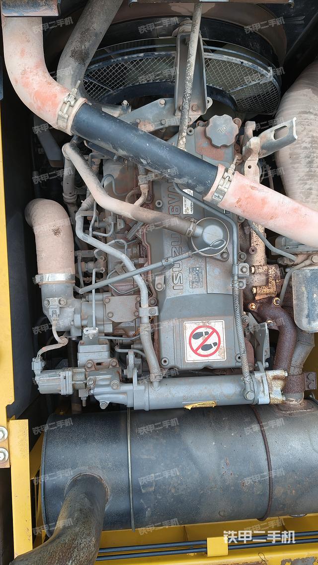 发动机整体俯视（整机外观）