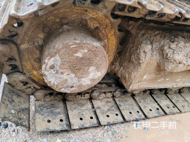 右側(cè)履帶整體?（行走機構(gòu)）