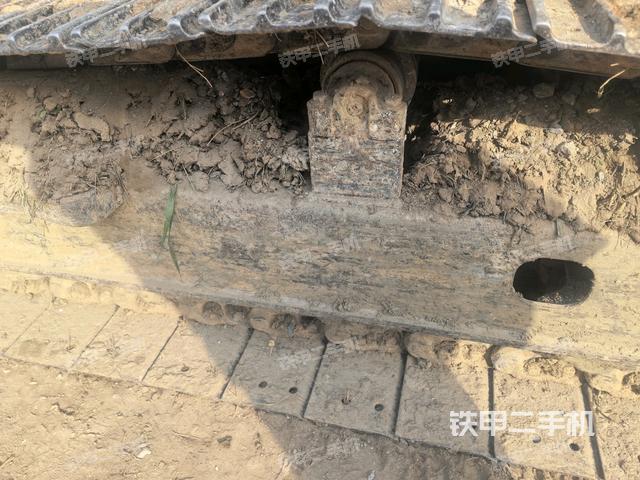 左側(cè)行走馬達(dá)蓋板（行走機(jī)構(gòu)）