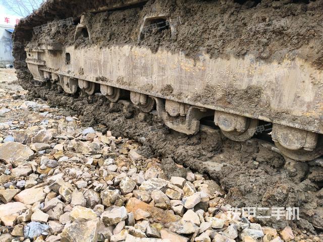 右側(cè)履帶整體（行走機(jī)構(gòu)）