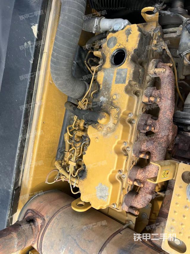 發(fā)動(dòng)機(jī)整體俯視（整機(jī)外觀）