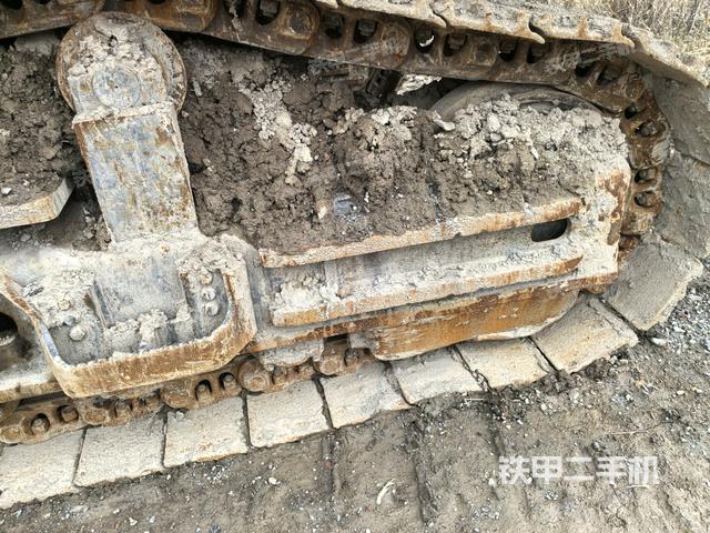 左驅(qū)動(dòng)輪（行走機(jī)構(gòu)）