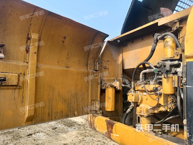 液壓泵室（大件艙室）