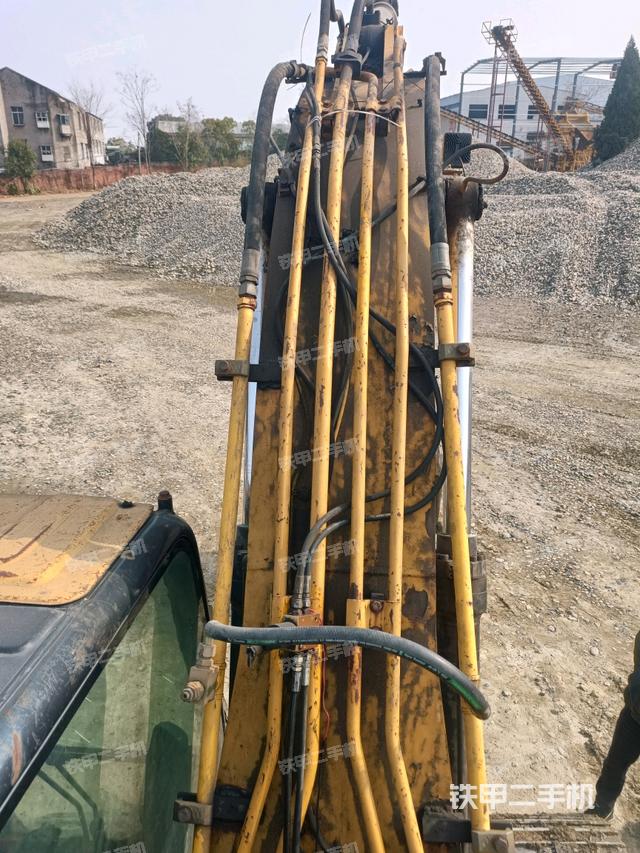 大臂背部俯視（工作和回轉裝置）