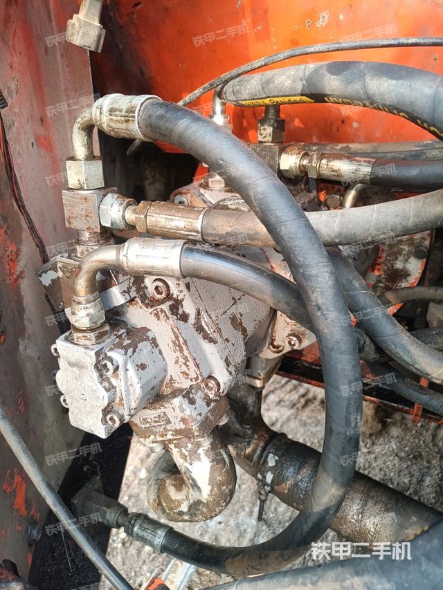 液壓泵室（大件艙室）