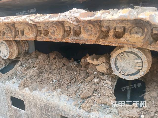 右側(cè)履帶整體（行走機構(gòu)）