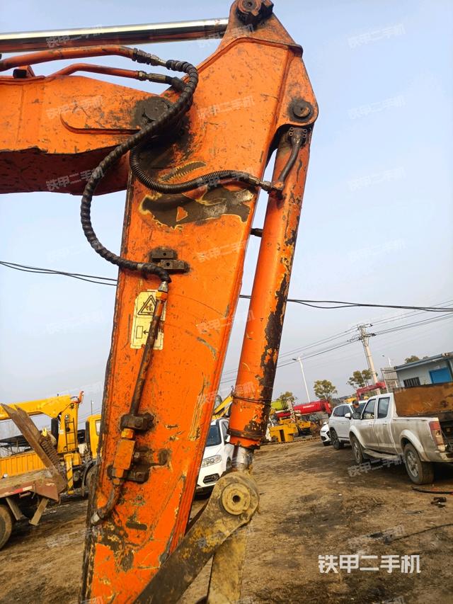 小臂整體左后（工作和回轉(zhuǎn)裝置）