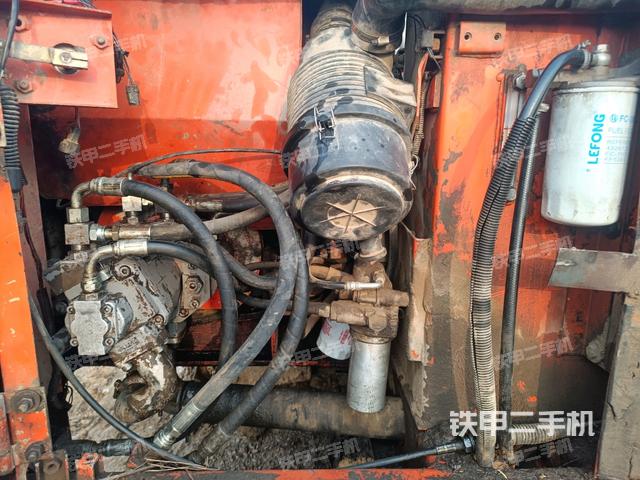 電瓶（大件艙室）