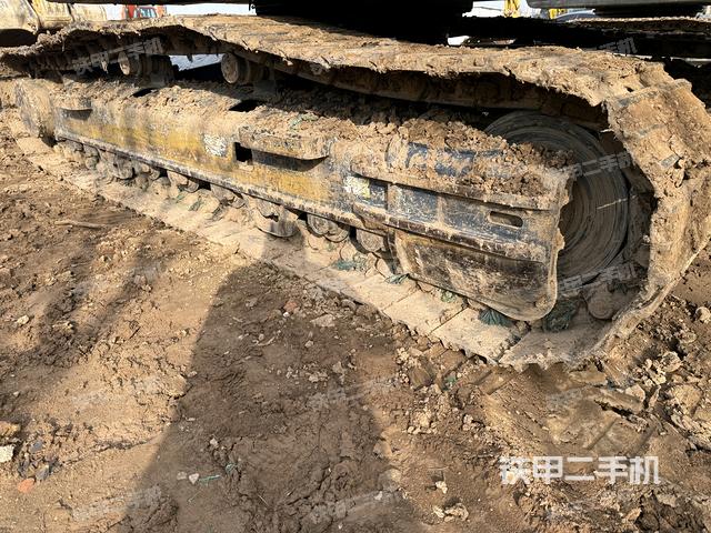 單側(cè)履帶整體（整機外觀）