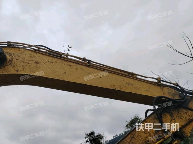 大臂整體?右側(cè)(工作和回轉(zhuǎn)裝置) 大臂整體?右側(cè)(工作和回轉(zhuǎn)裝置)
