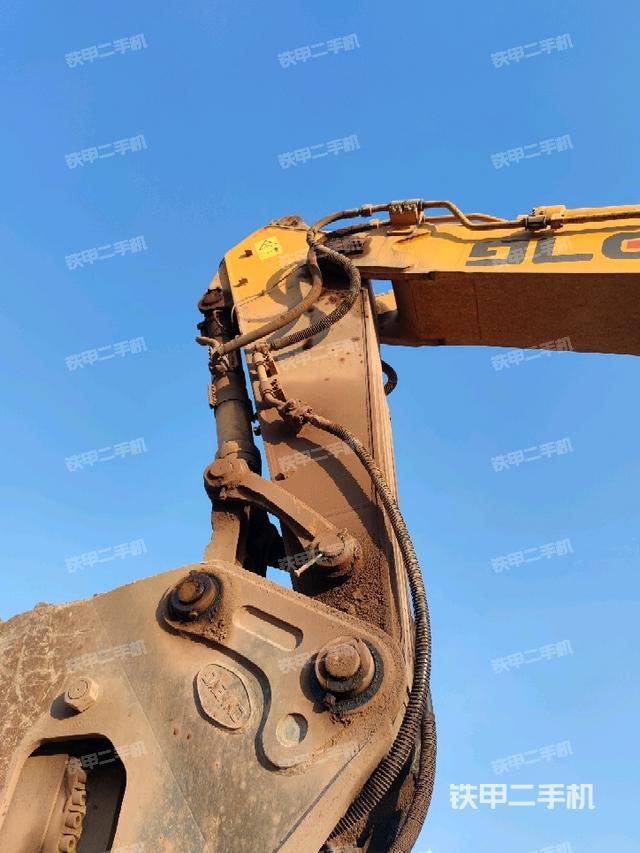 小臂整體左后（工作和回轉(zhuǎn)裝置）