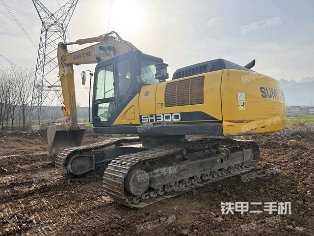 整機(jī)右后45°(整機(jī)外觀) 整機(jī)右后45°(整機(jī)外觀)