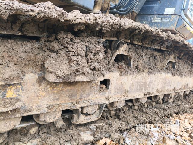 右側(cè)行走馬達(dá)蓋板（行走機(jī)構(gòu)）