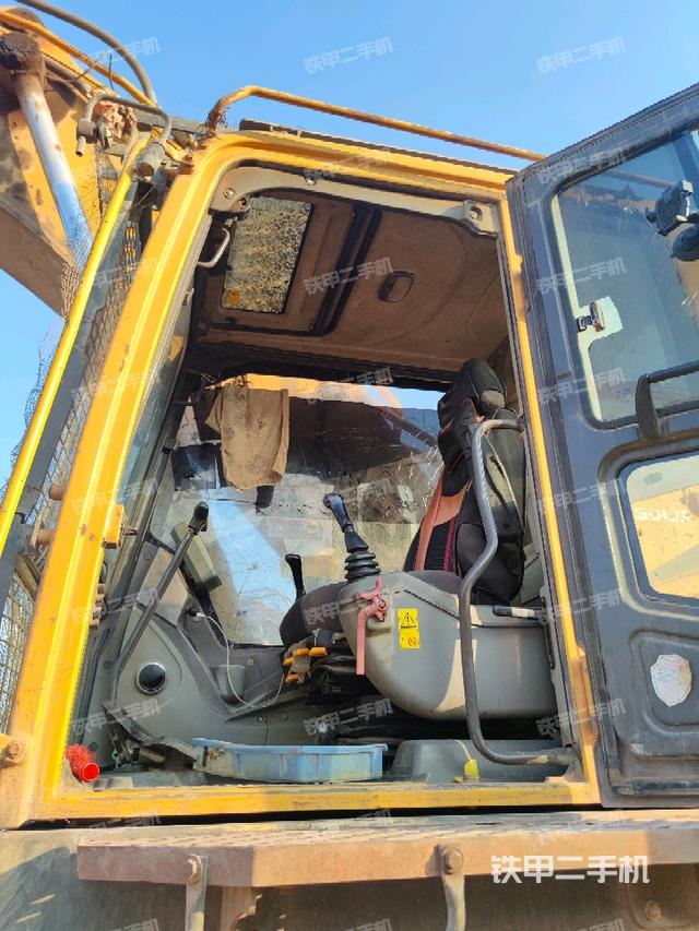 頂棚整體（駕駛室部分）