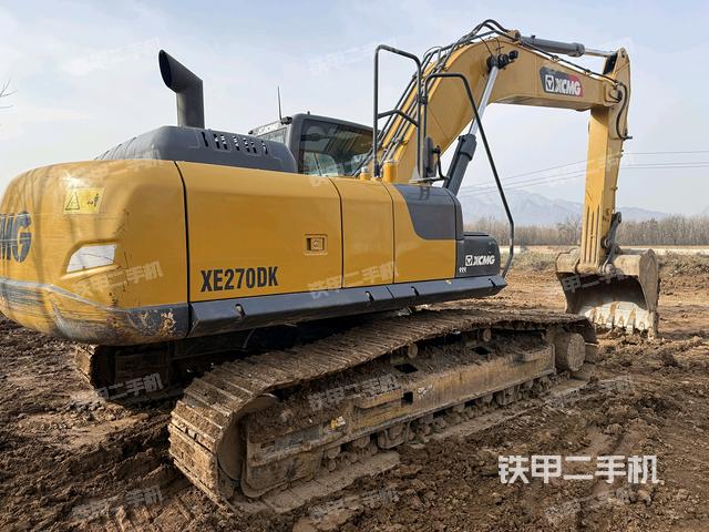 整機右后45°（整機外觀）