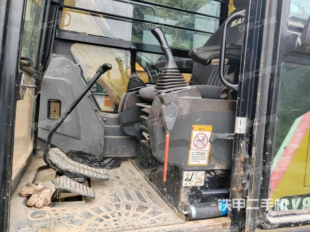 頂棚整體（駕駛室部分）