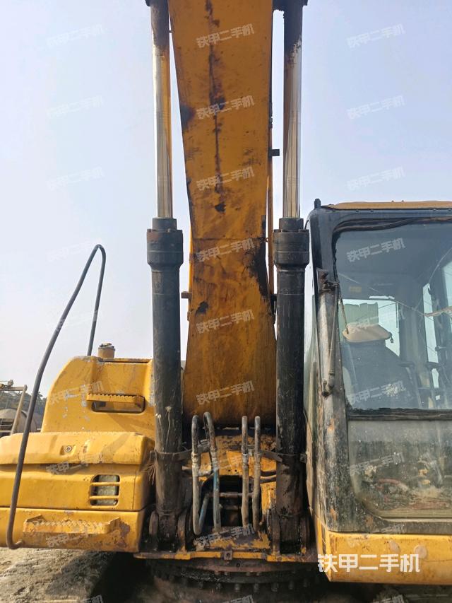 大臂油缸整體?豎拍（工作和回轉裝置）