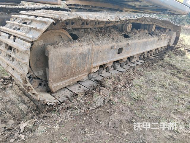 單側(cè)履帶整體（整機外觀）