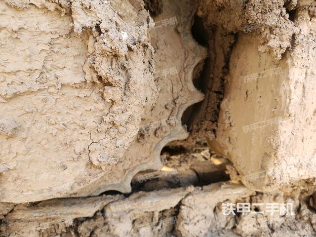 左導(dǎo)向輪（行走機(jī)構(gòu)）