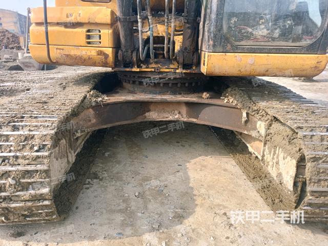 轉盤和下車架正前（工作和回轉裝置）