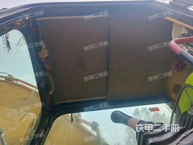 頂棚整體（駕駛室部分）