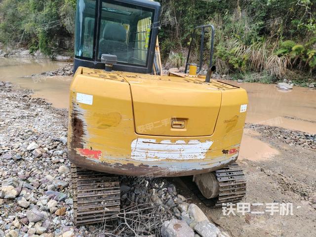 右后45（整機外觀）