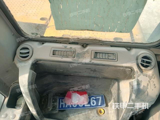 座椅后部（駕駛室部分）