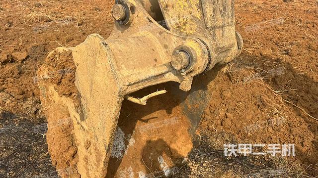 鏟斗右后整體（工作和回轉(zhuǎn)裝置）