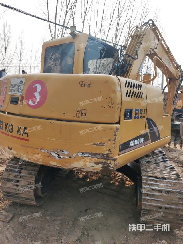 右后45(整機外觀) 右后45(整機外觀)