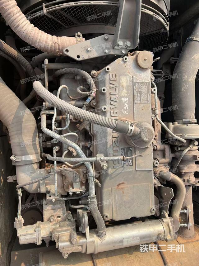 發(fā)動機整體俯視（整機外觀）