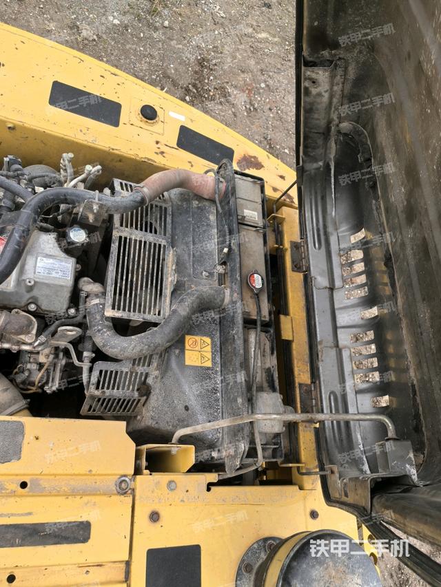 水箱+風(fēng)扇特寫(上車部件) 水箱+風(fēng)扇特寫(上車部件)