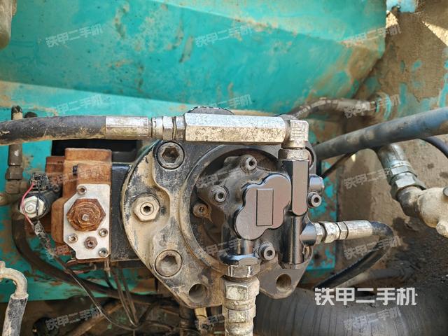 液壓泵室（大件艙室）