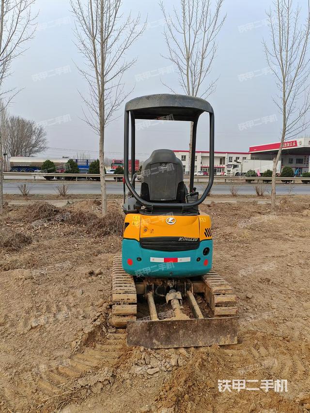 回轉(zhuǎn)馬達和主控閥（整機外觀）