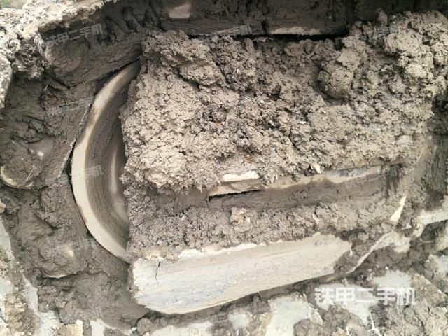 左導(dǎo)向輪（行走機構(gòu)）