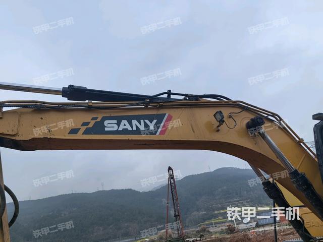 大臂整體?右側(cè)（工作和回轉(zhuǎn)裝置）