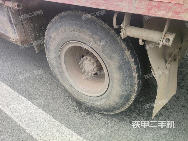 左驅(qū)動(dòng)輪/左后輪（行走機(jī)構(gòu)）