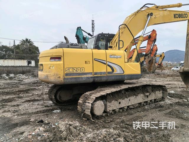 右后45(整機(jī)外觀) 右后45(整機(jī)外觀)