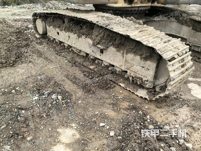 右側(cè)行走馬達(dá)蓋板(行走機(jī)構(gòu)) 右側(cè)行走馬達(dá)蓋板(行走機(jī)構(gòu))