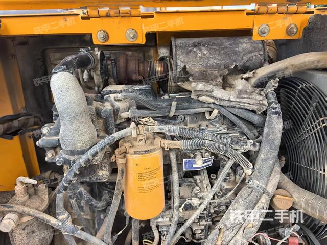 發(fā)動(dòng)機(jī)整體俯視（整機(jī)外觀）