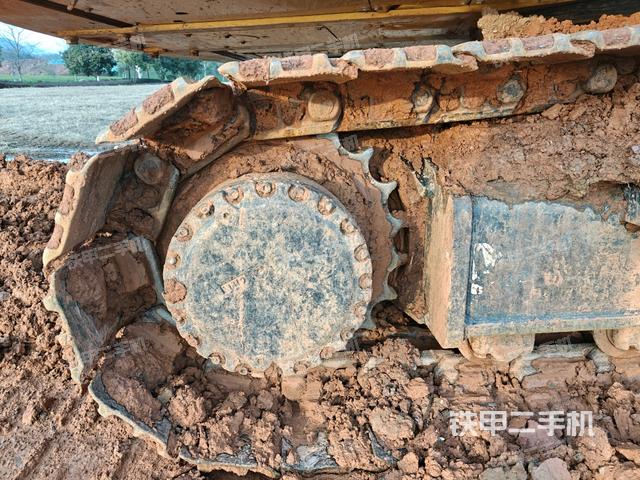 左驅(qū)動(dòng)輪（行走機(jī)構(gòu)）